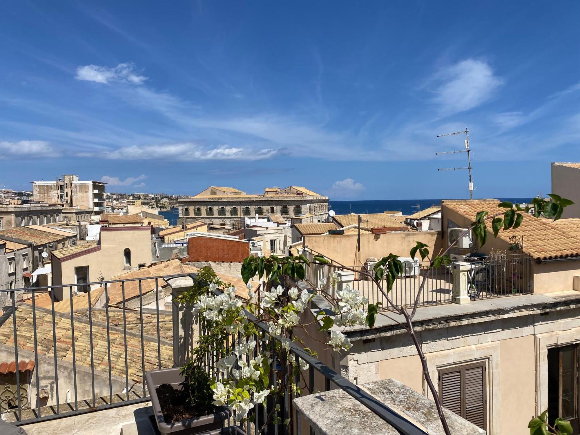 Alma Maris Terrazza Al Tempio By Bed&Bros Daire Siraküza Dış mekan fotoğraf